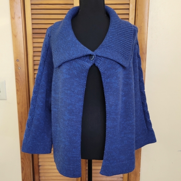 New York & Company Sweaters - EUC Marbled Cropped Cardigan Sweater Size XL (NY&CO)